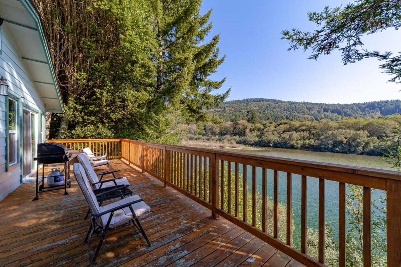 Villa Redwoods On The River Retreat Smith River Exterior foto